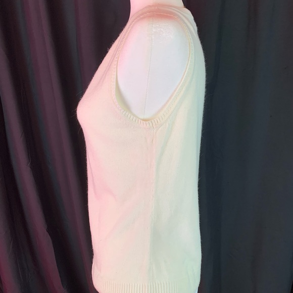 Stephanie Rogers white sleeveless sweater size L - Picture 2 of 6